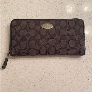 Coach wallet
